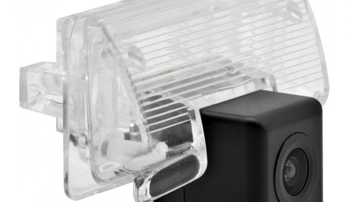 Cámara de Reversa Nissan Sentra 2015-2018