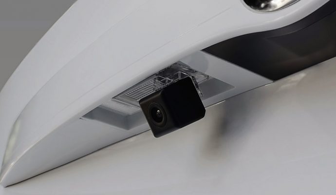 Cámara de Reversa Nissan KICKS 2016-2019