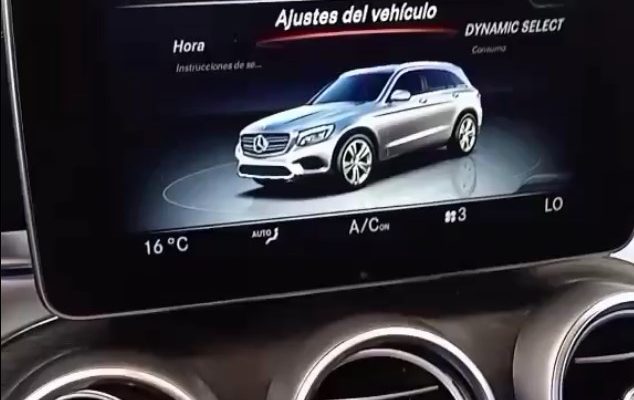 Cámara de reversa OEM MERCEDES BENZ GLC300 2016-2020