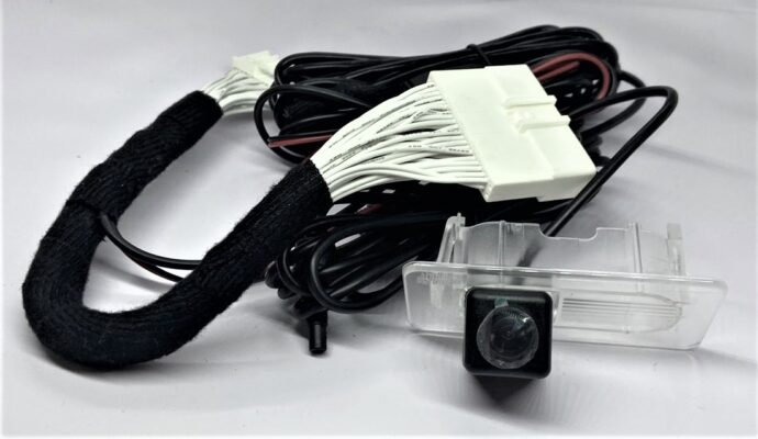 Cámara de Reversa Nissan Sentra 2021-2023